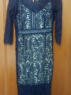 Φόρεμα επίσημο καινούργιο, μπλε ολόδαντελο με εσωτερικό μισοφόρι