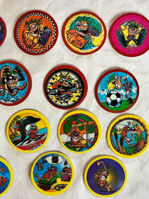 Τάπες POG 90´s μεταχειρισμένες, πακέτο 16, σε άλμπουμ