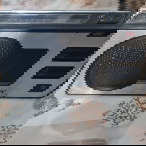 Phillips ραδιόφωνο vintage μεταχειρισμένο σε καλή κατάσταση