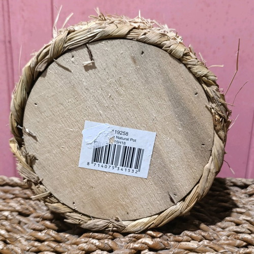 Natural woven planter with wooden base and protective lining, new