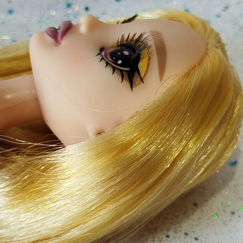 Rainbow High Sheryl Meyer nude doll with flaws