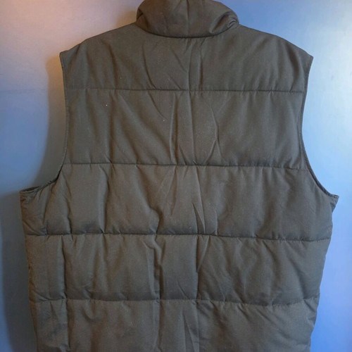 St. John's Bay men's puffer vest like new, XXL