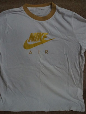 Nike women's short-sleeve shirt like new, size XL, white