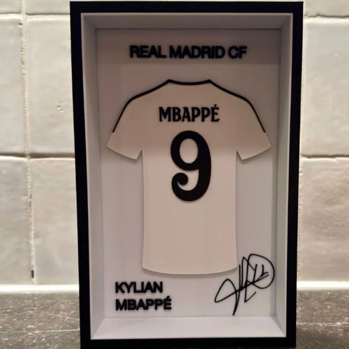 Kylian Mbappé Real Madrid CF collectible new