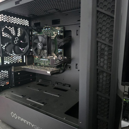 Infinity Gear Stealth R7 Gaming PC used, AMD 4700S, RX 550