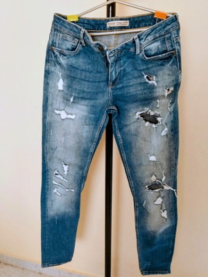 Bershka τζιν παντελόνι, μέγεθος M / 38 / 10