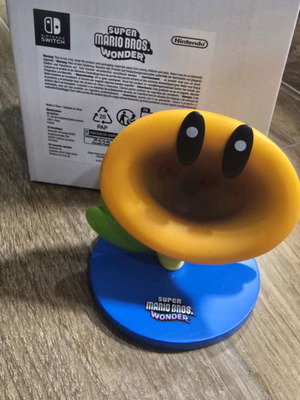 Super Mario Wonder Nintendo Switch exclusive preorder bonus like new