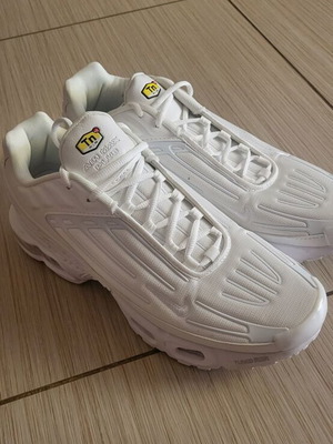 Nike TN Air Max Plus αθλητικά παπούτσια, άσπρα, μέγεθος 44
