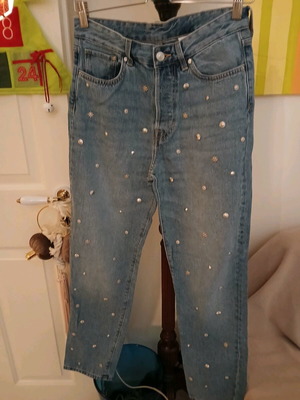 Jeans pants with studs like new, vintage fit, high waist