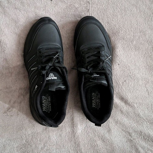 Men's sneakers size 43, black, sports style