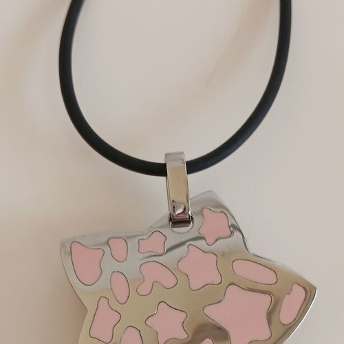 Necklace new with black elastic and silver ornament with pink details