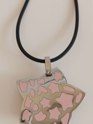 Necklace new with black elastic and silver ornament with pink details