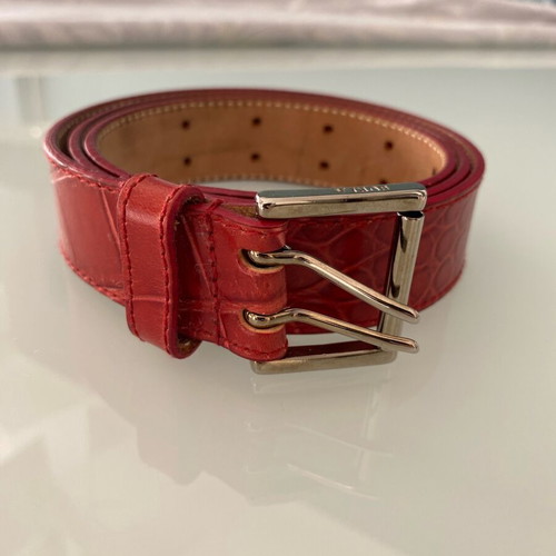 Furla leather belt like new, size S, red