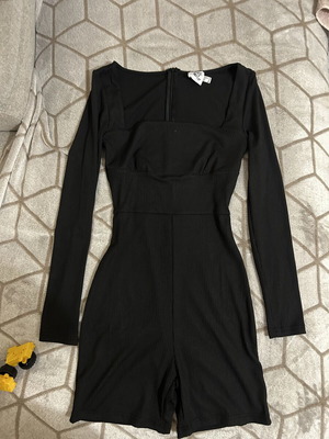 Princess Polly black body suit, size XS-M