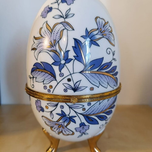 Decorative Egg like new