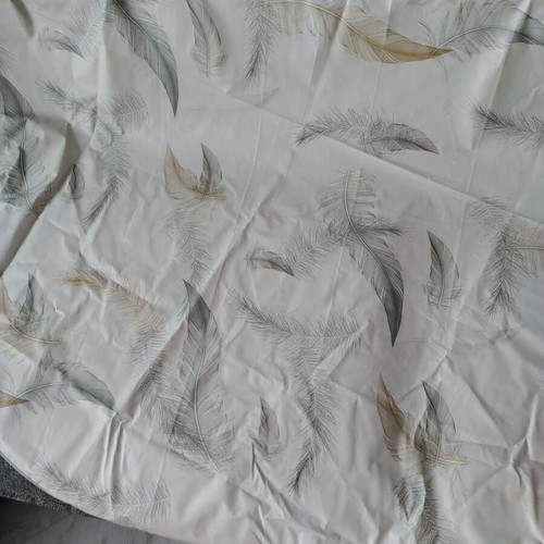 Round tablecloth with feather design, 160 cm diameter