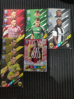 Football cards like new, pack of 134, limited edition