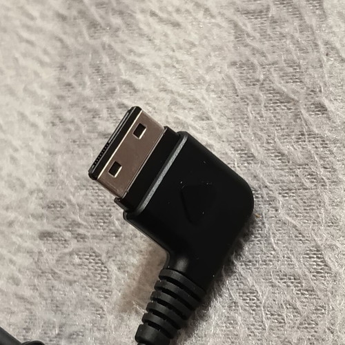 Samsung EHS497Q0ME Genuine Headset new for old phones