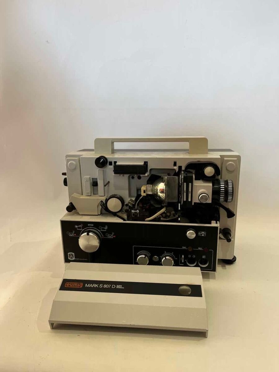 Antique Super 8 Film Projector Eumig… - € 55,00 - Vendora.cy