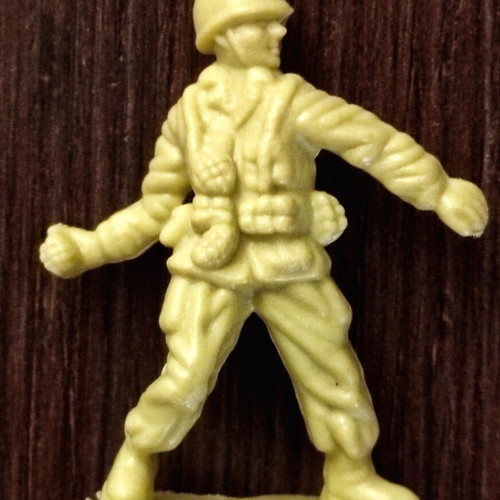 Plastic soldier figures scale 1:32 pack of 22 like new