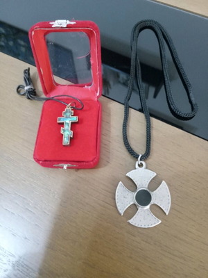 Crosses like new, 1 wooden with defect, 1 metal