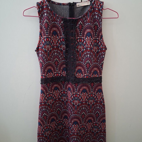 BSB dress XS used, colorful with lace detail