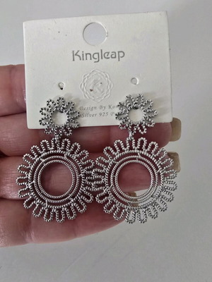 Silver hanging earrings new