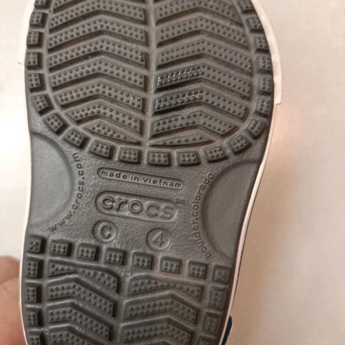Baby Crocs C4 like new, black