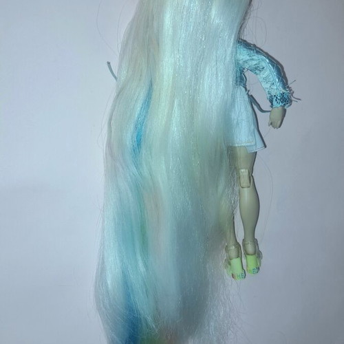 Rainbow High Amaya Raine doll like new