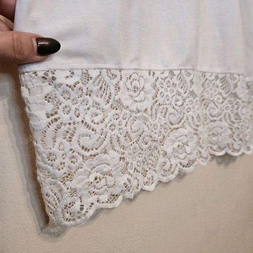 White Sleeveless Blouse