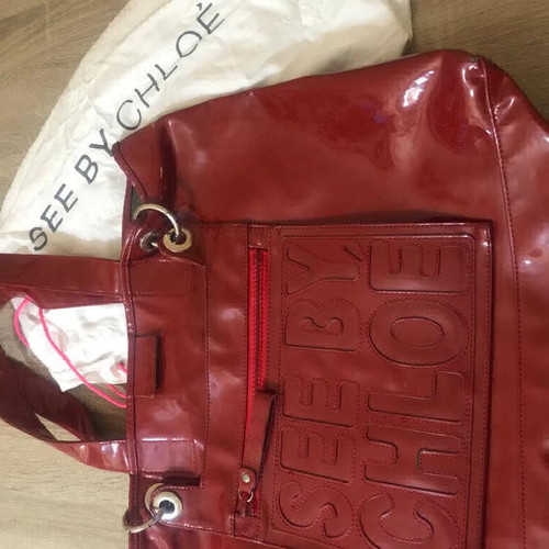 Τσάντα ώμου Chloe μεταχειρισμένη με υφασμάτινη τσάντα αποθήκευσης