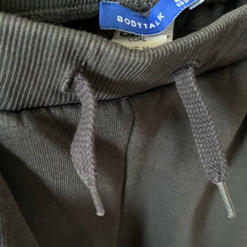BodyTalk tracksuit charcoal used size 12y 152 cm