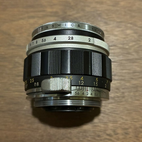 Yashica Auto Yashinon 5cm 50mm f2 M42 lens like new