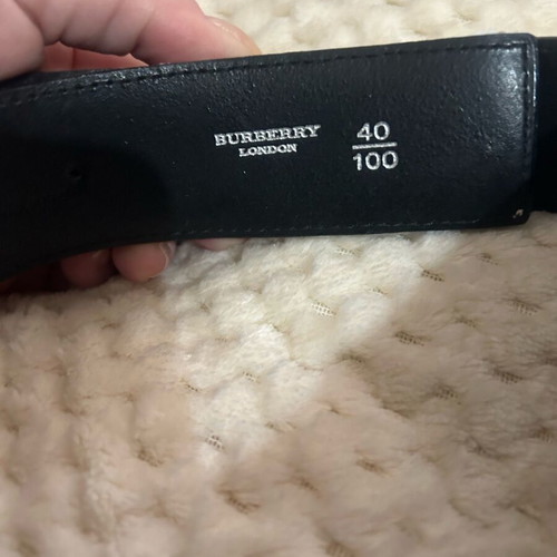 Burberry belt like new, black and beige, size 100