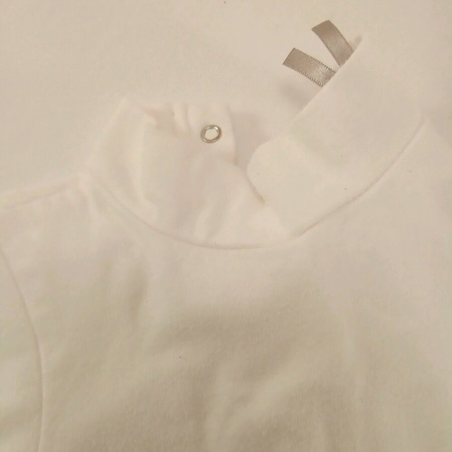 Orchestra white shirt 9 months with closed neck like new