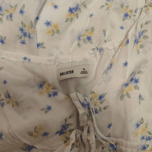 Hollister dress XL white floral, like new