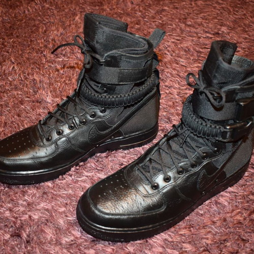 Nike SF-Air Force 1 Triple Black sneakers like new, size 46