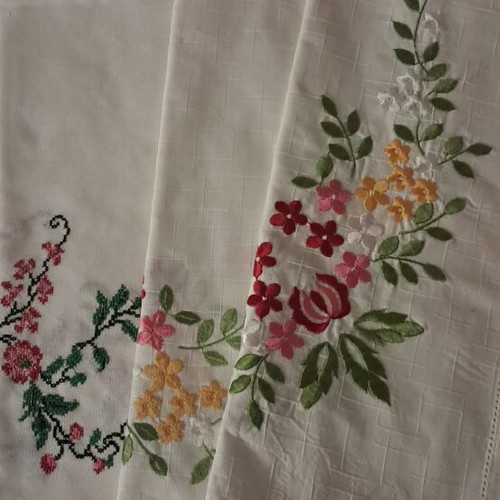 Table linens set new, 20 pieces, various sizes and designs