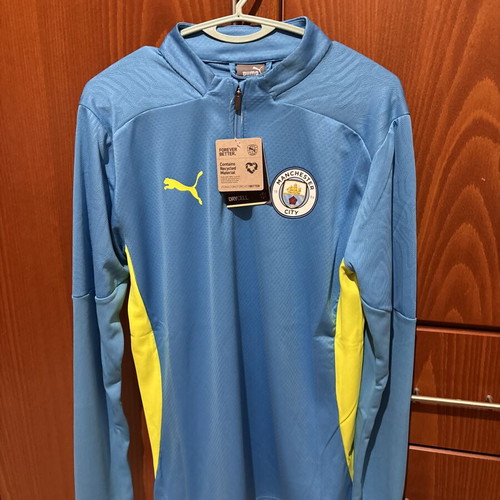 Manchester City training top new, Puma, size Small