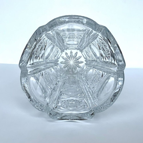 Crystal heavy vase used with rich engraving vintage 1960/70s