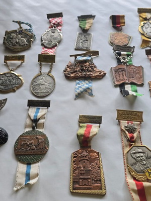 Vintage German Wandertag Medals Collection like new