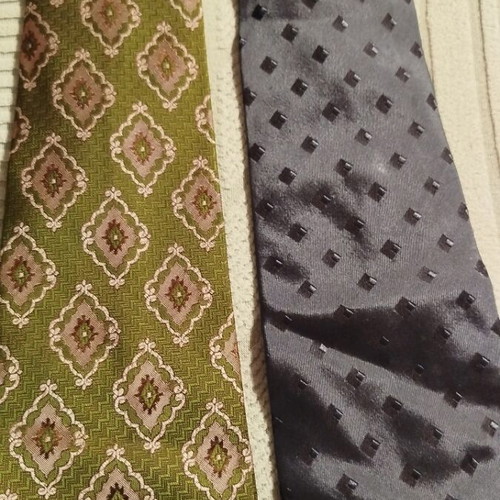 Ties set of 5 like new, including knitted and silk