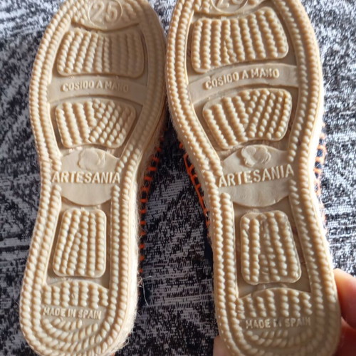 Children's espadrilles size 25 like new, black and red