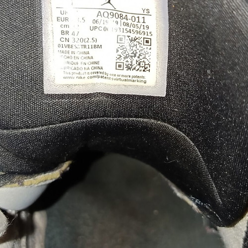 Jordan Air Max Aura αθλητικά παπούτσια, μέγεθος 48.5, μαύρο και μωβ