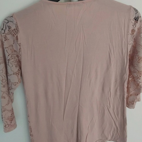 Pink lace blouse 3/4 sleeves like new, size XL