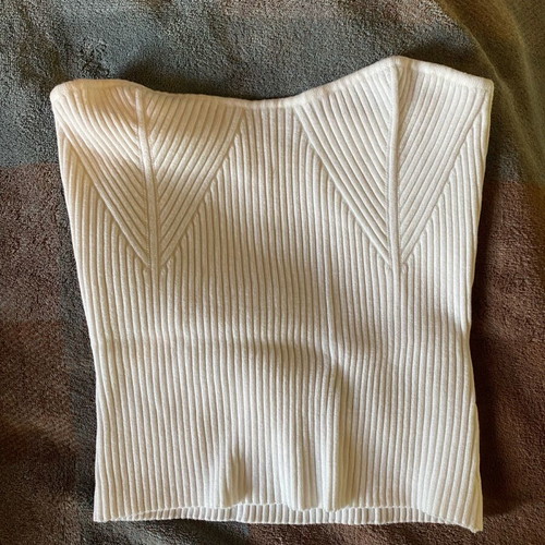 Gina Tricot crop top white like new ribbed knit