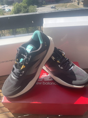 Ανδρικά αθλητικά παπούτσια New Balance, μέγεθος 44.5, γκρι