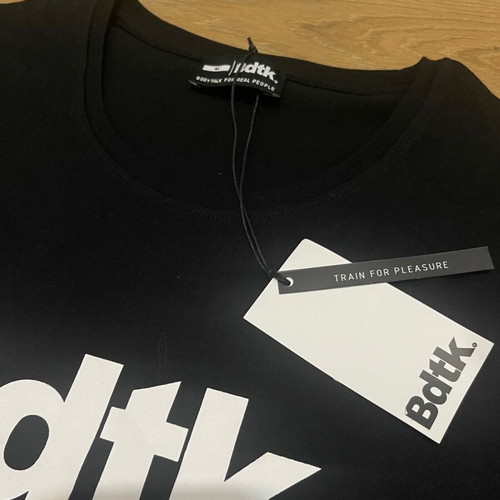 BodyTalk black T-shirt new size M