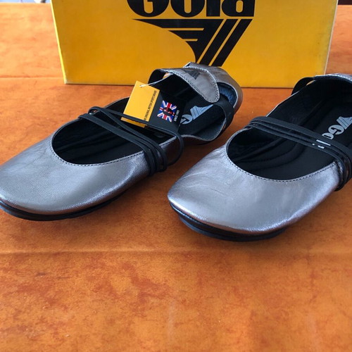 Branded women's platform shoes used, size 37