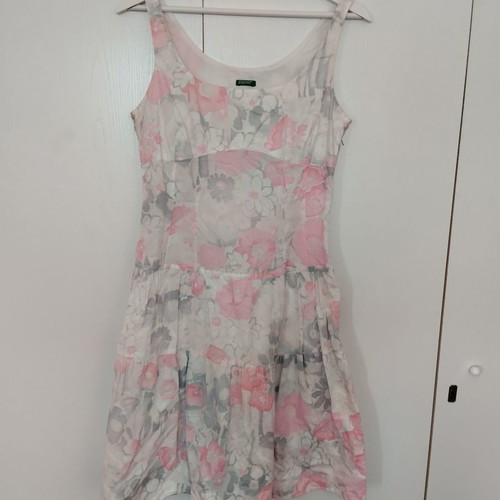 Benetton Vintage women's floral dress like new, small-medium